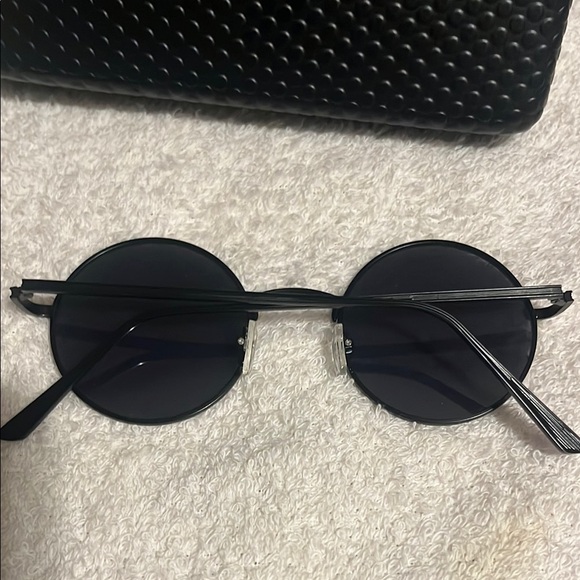 Helium Paris Round Black Sunglasses and Case - Picture 4 of 7